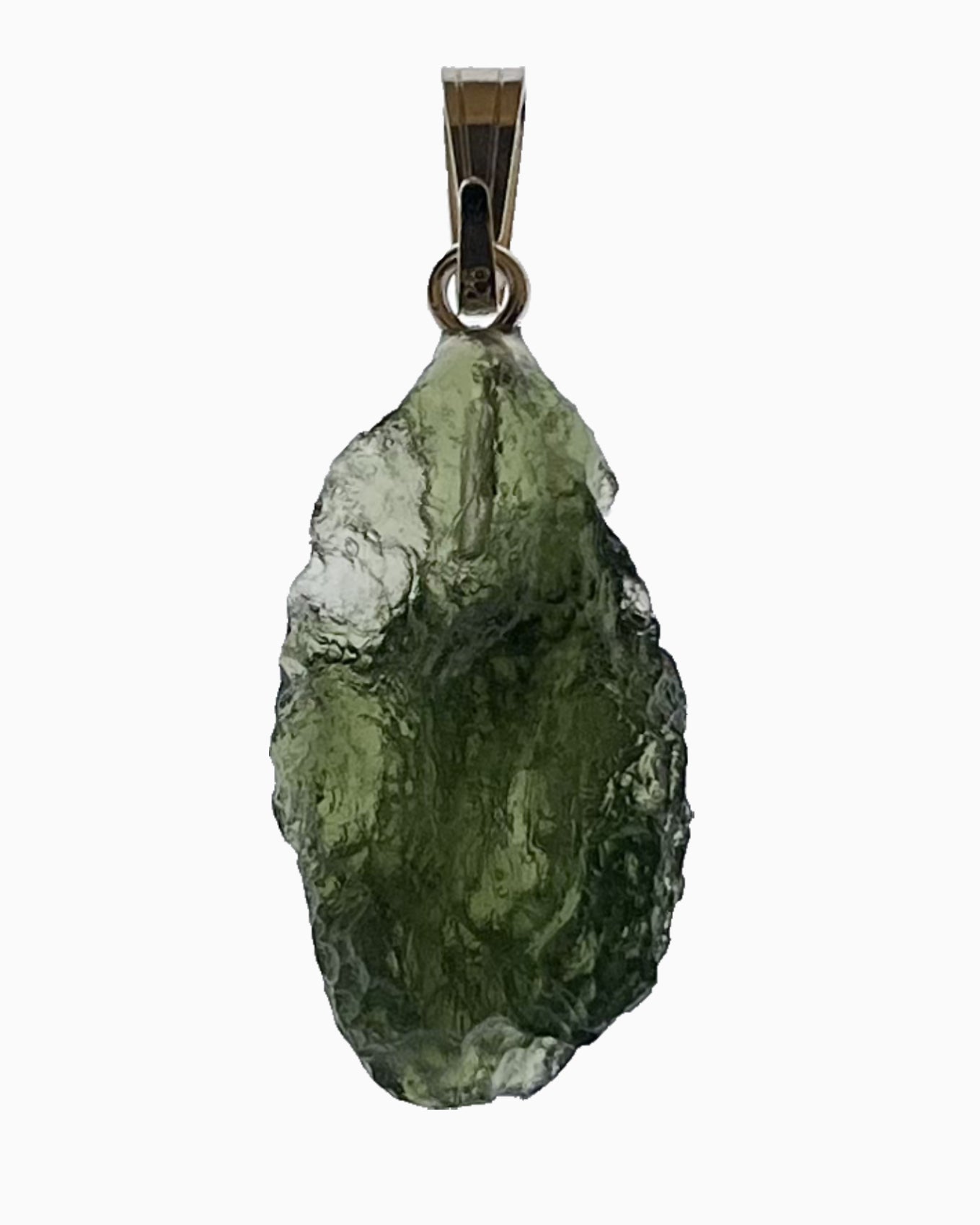 Colgante moldavita 2,35 g, reverso en macro con engarce visible y superficie natural, pieza única