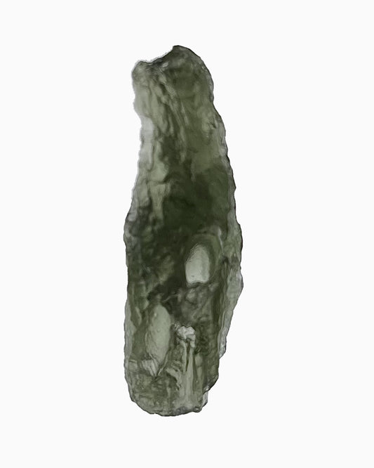 Moldavita en bruto 5,07 g, vista frontal en macro, textura natural, pieza única auténtica