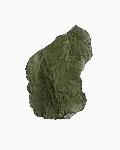 Moldavita en bruto 3,32 g, vista frontal en macro, textura natural, pieza única auténtica